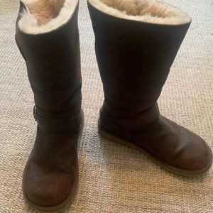 UGG Australia Women's Kensington Brown Leather
